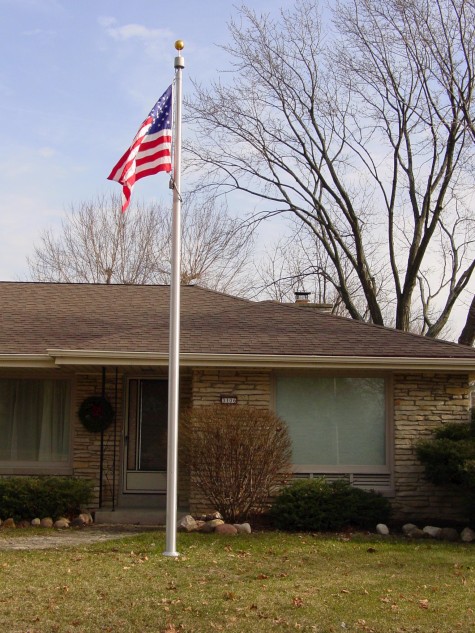 Custom Flag Comapny Flagpole