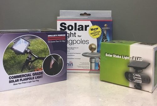 Solar Flagpole Lights