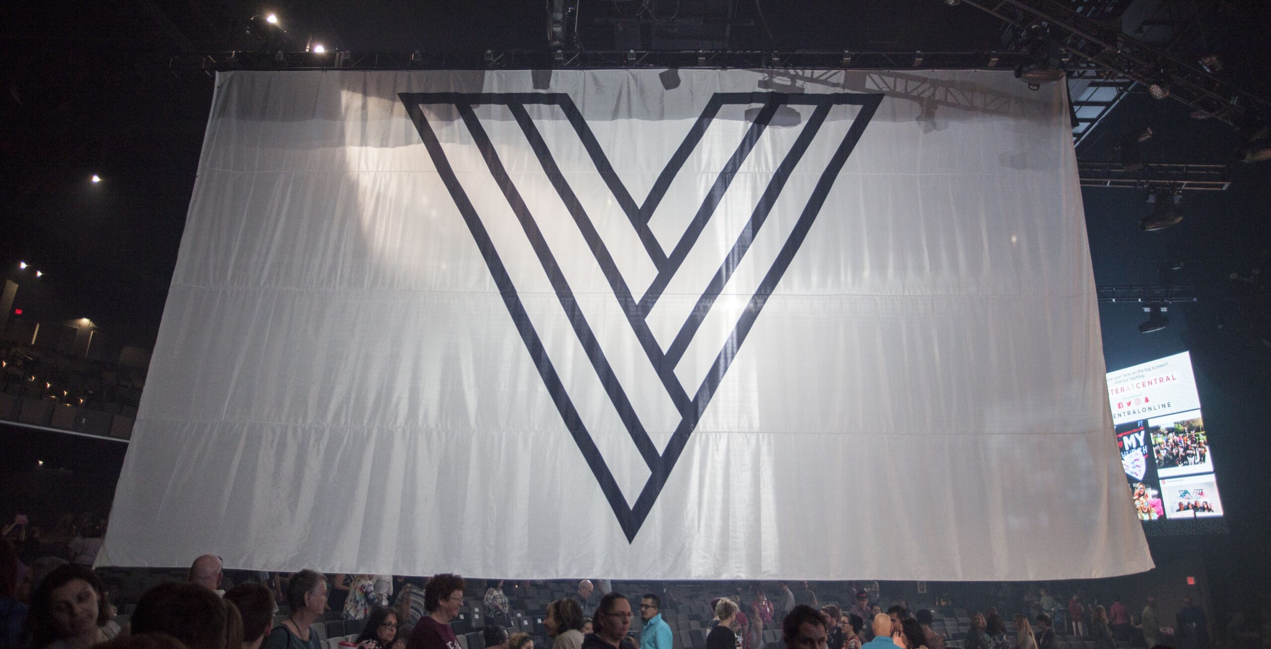 Large Custom Flags