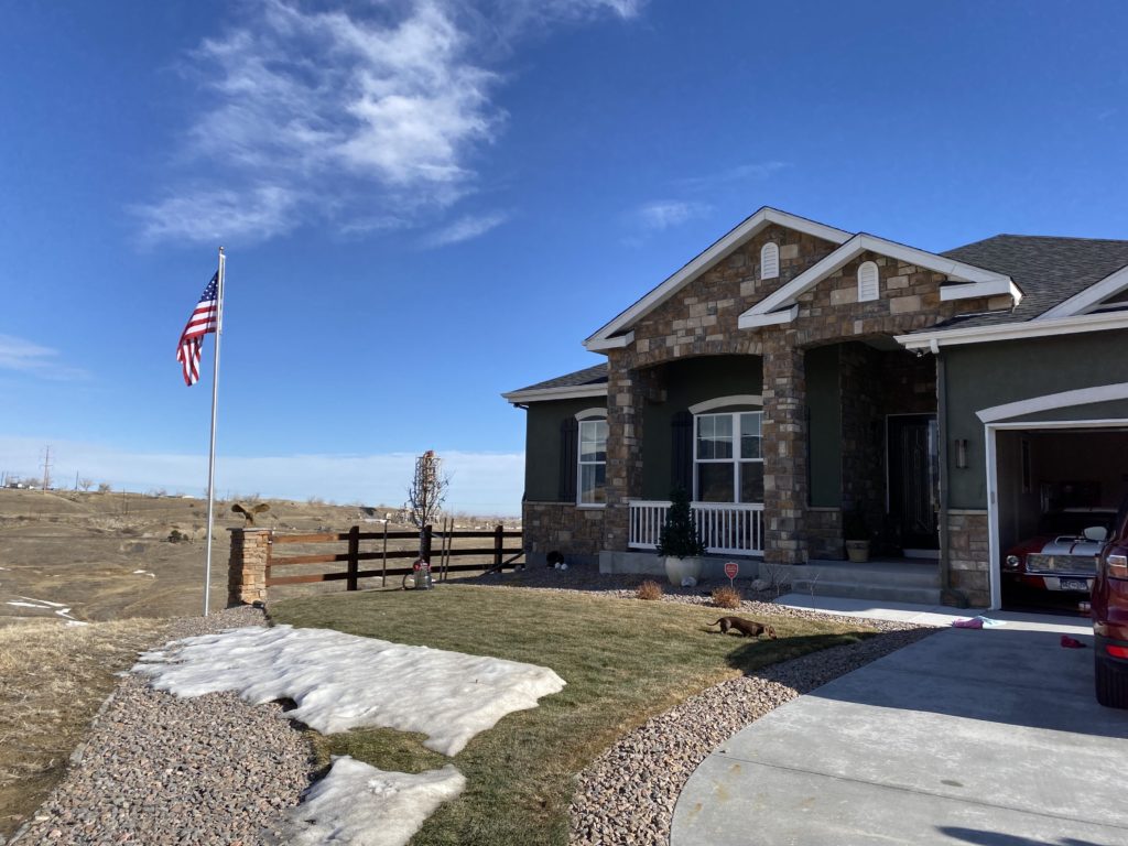 Residential in-ground flagpole