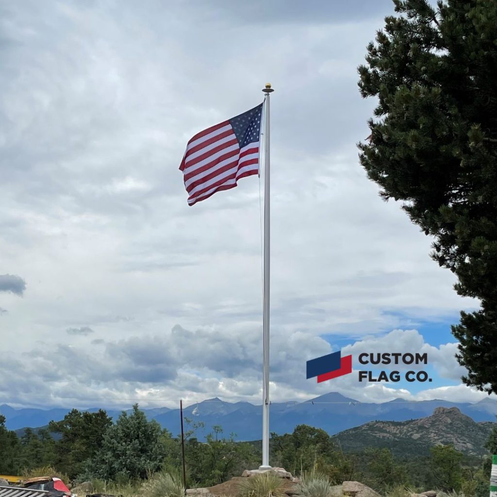 What is an External Halyard Flagpole